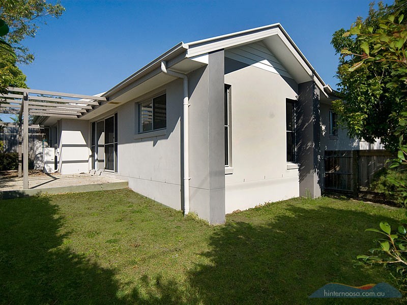 U1, 13-15 Wattle St, Cooroy QLD 4563