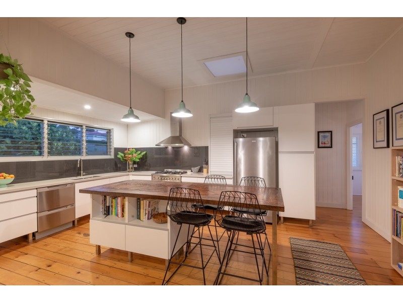 21 Wattle Street, Cooroy QLD 4563