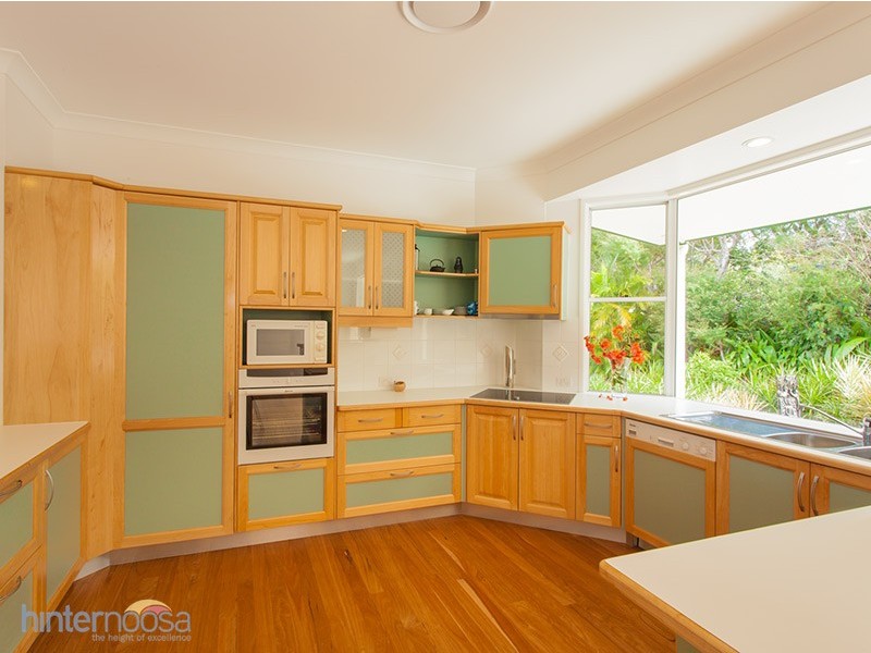 6 Wendoma Court, Tinbeerwah QLD 4563