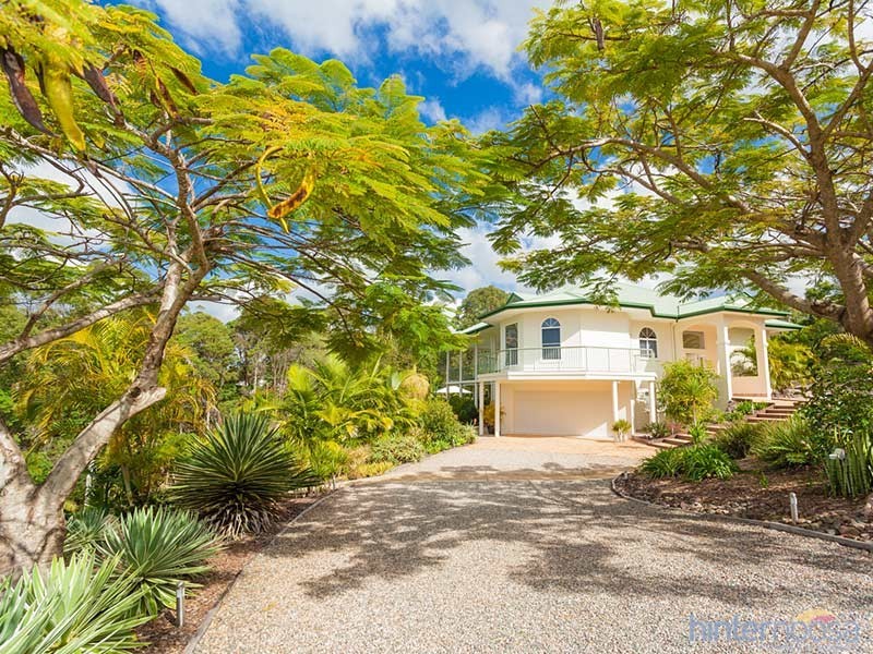 6 Wendoma Court, Tinbeerwah QLD 4563