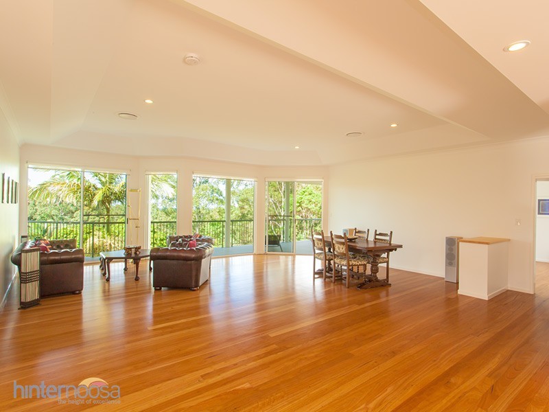 6 Wendoma Court, Tinbeerwah QLD 4563