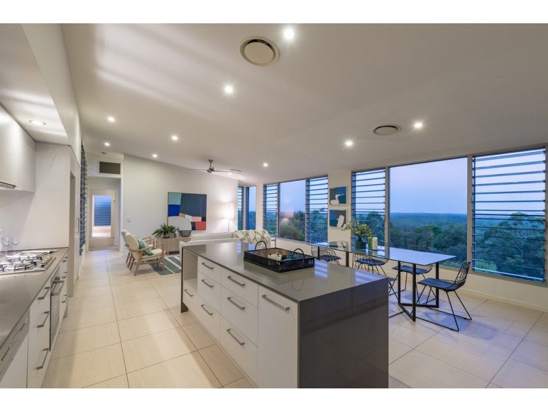 12 Wendoma Ct, Tinbeerwah QLD 4563