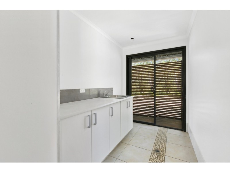 60 Highfield Rise, Pomona QLD 4568
