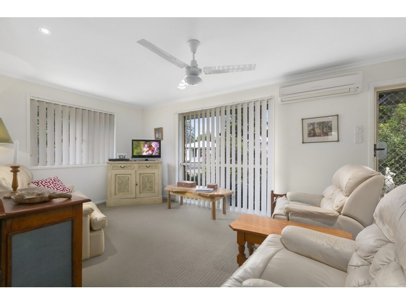 9 Meridan Ct, Pomona QLD 4568
