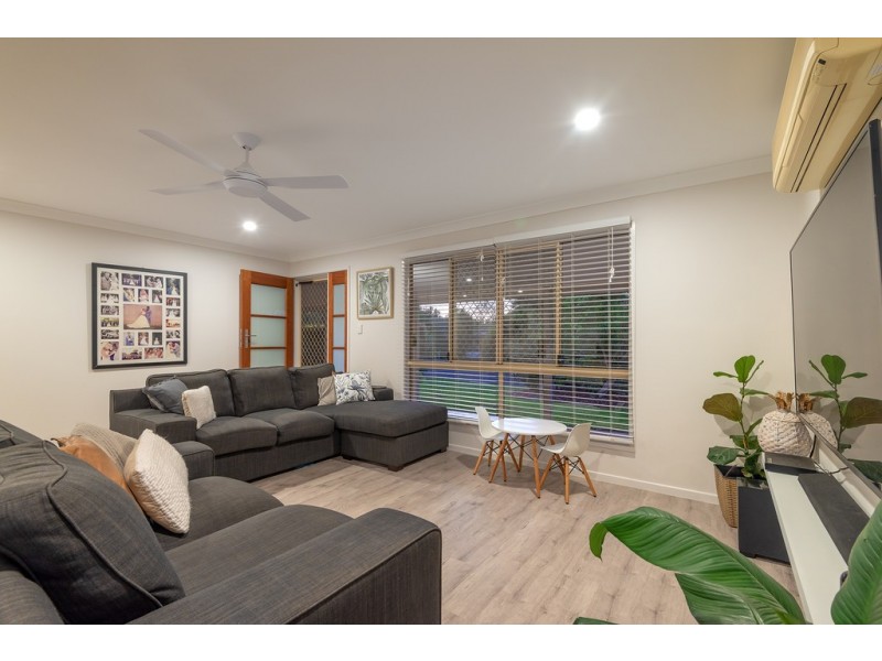 10 Meridan Court, Pomona QLD 4568