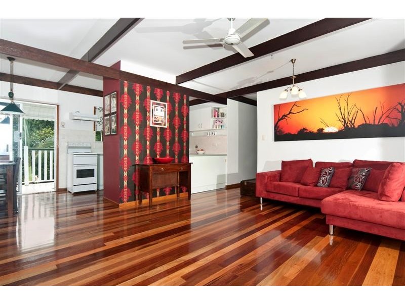 24 Mill St, Pomona QLD 4568