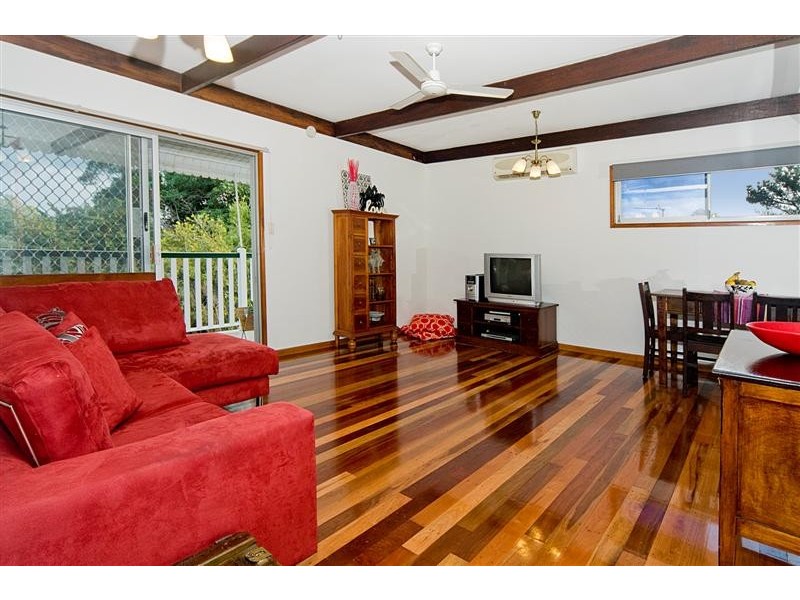 24 Mill St, Pomona QLD 4568