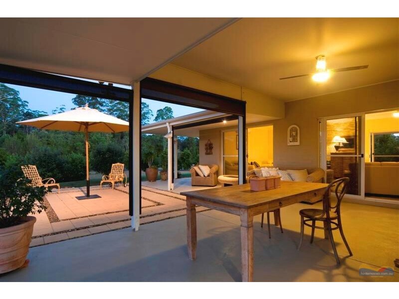 6 Orana Ave, Pomona QLD 4568