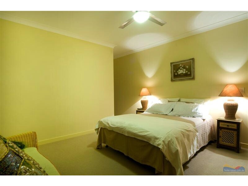 6 Orana Ave, Pomona QLD 4568