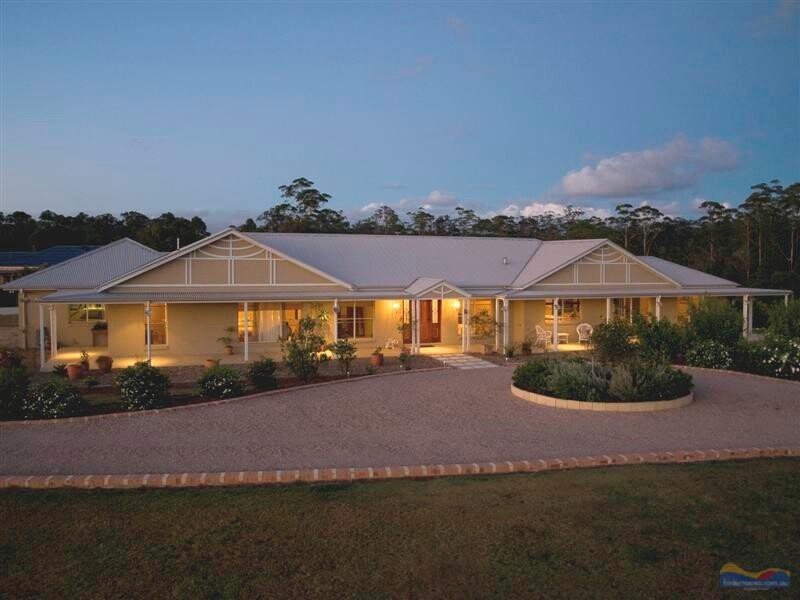 6 Orana Ave, Pomona QLD 4568