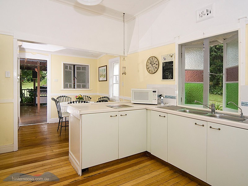 11 Pine St, Pomona QLD 4568