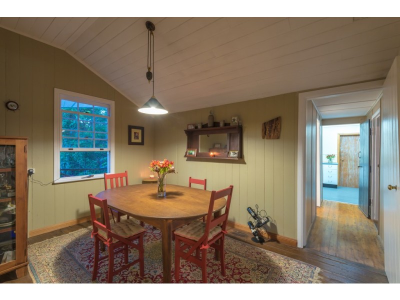 34 Pioneer Road, Pomona QLD 4568