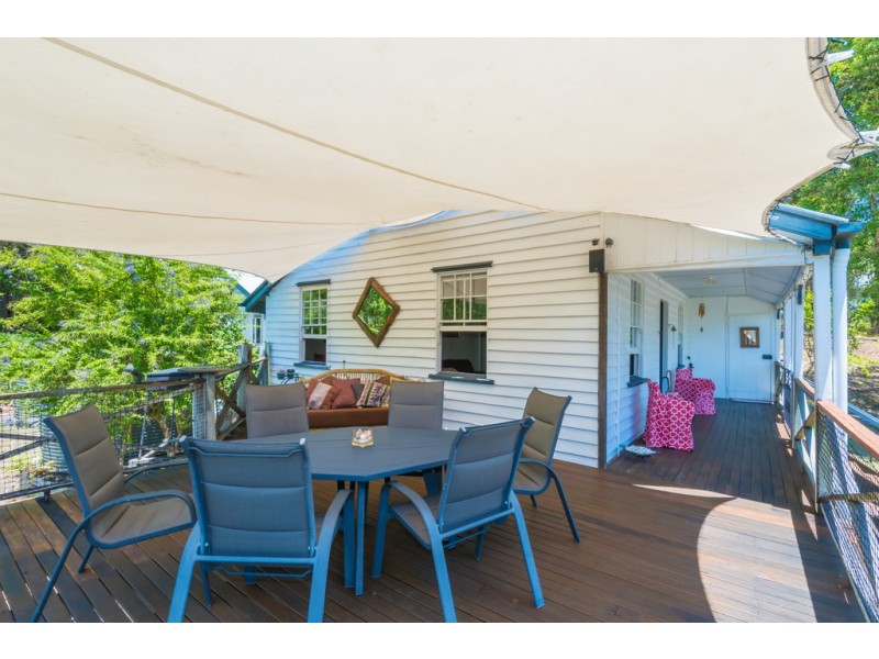 34 Pioneer Road, Pomona QLD 4568