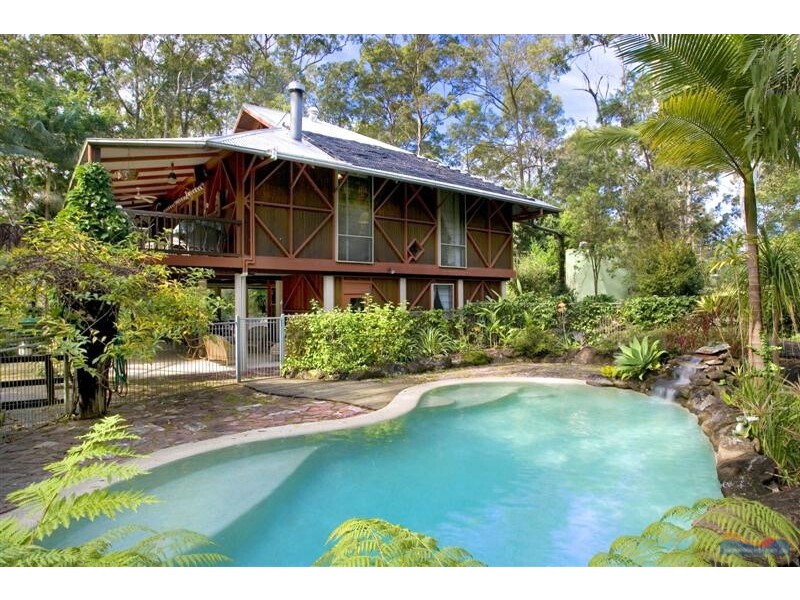 161 Pioneer Rd, Pomona QLD 4568