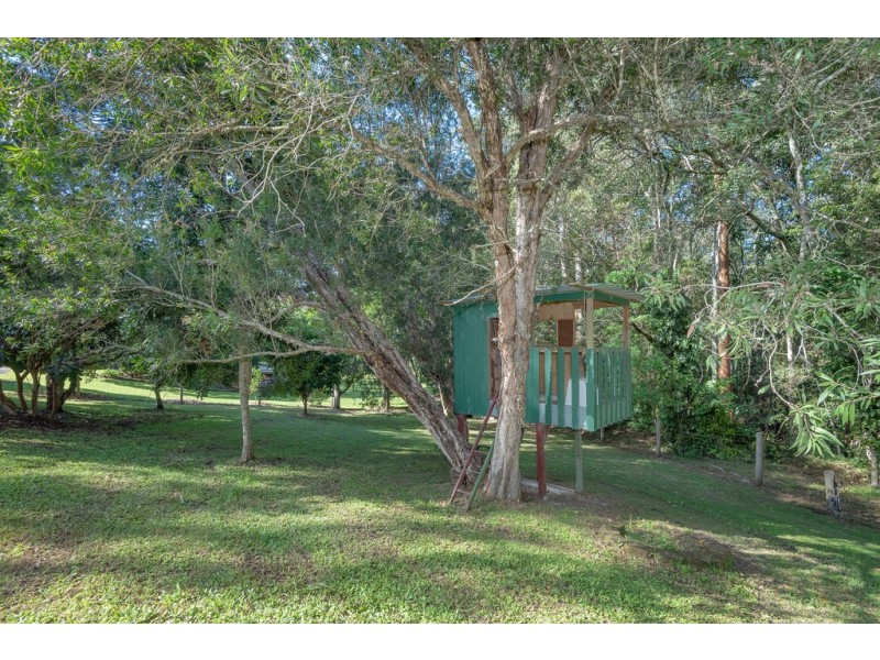 5 Settlers Rise, Pomona QLD 4568