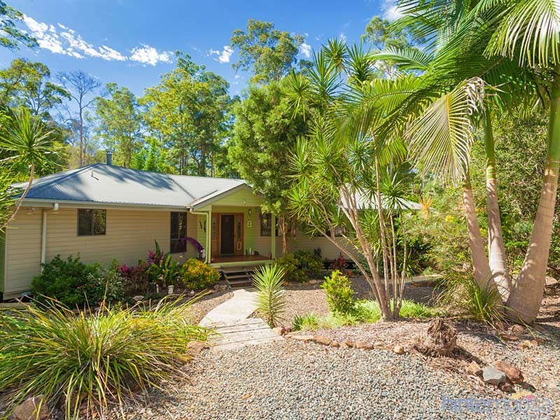 52 Woodcutter Rise, Pomona QLD 4568
