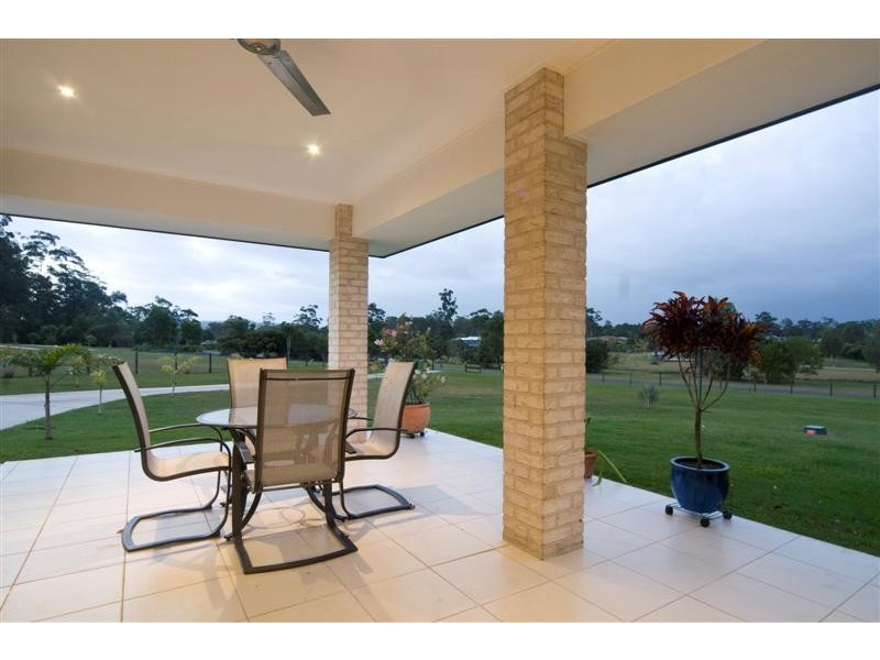 5 Woollahra Ct, Pomona QLD 4568