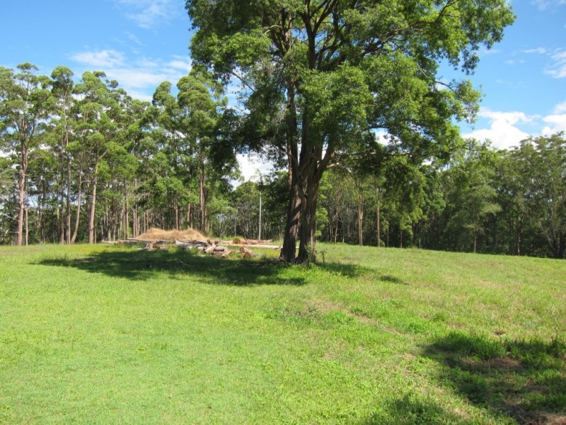 18 Dean Rd, Verrierdale QLD 4562