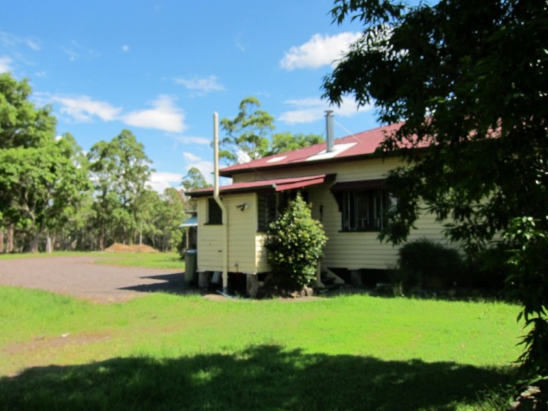 18 Dean Rd, Verrierdale QLD 4562