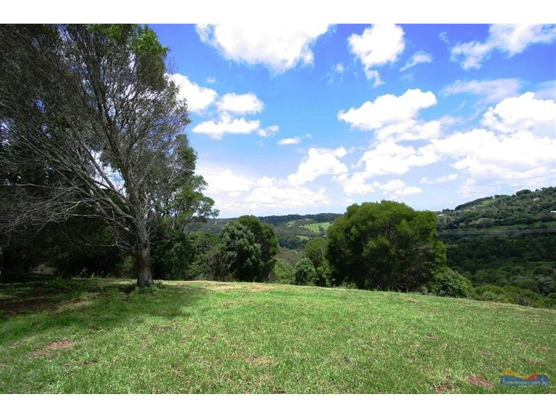 528 Black Mountain Rd, Cooroy QLD 4563