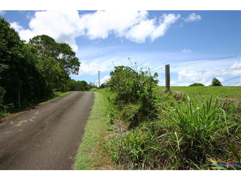 528 Black Mountain Rd, Cooroy QLD 4563