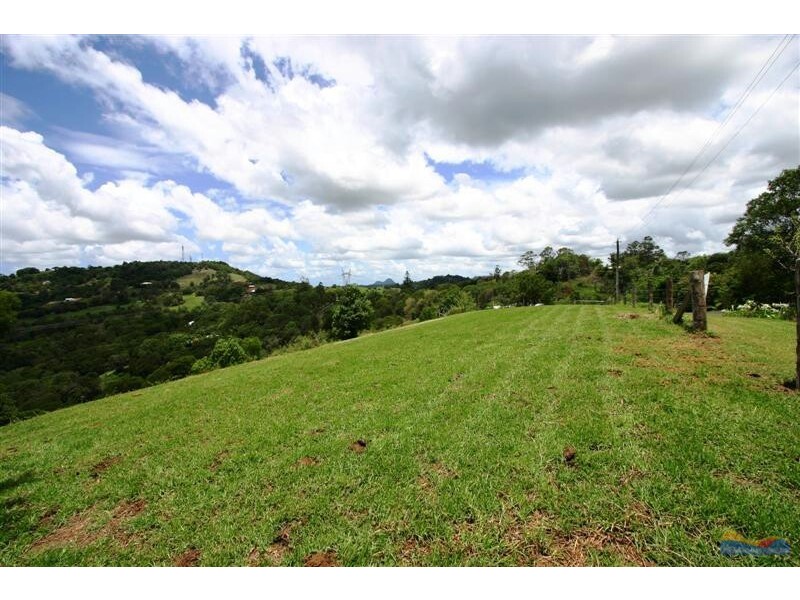 528 Black Mountain Rd, Cooroy QLD 4563