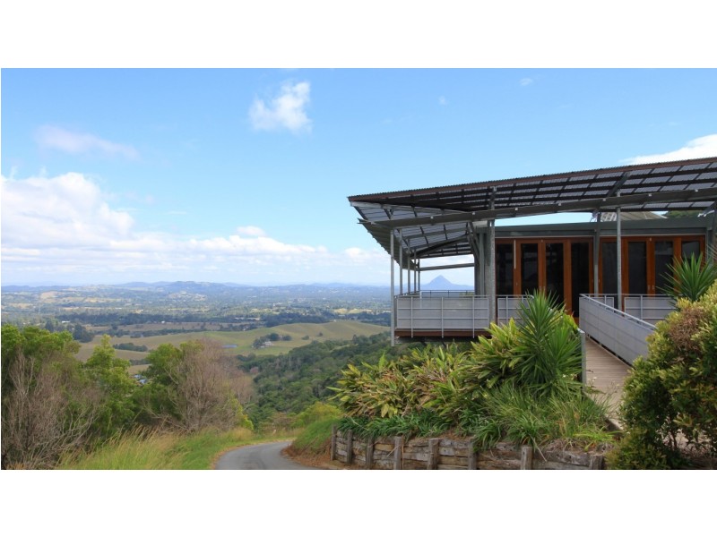 111 Lukes Rd, Cooroy Mountain QLD 4563