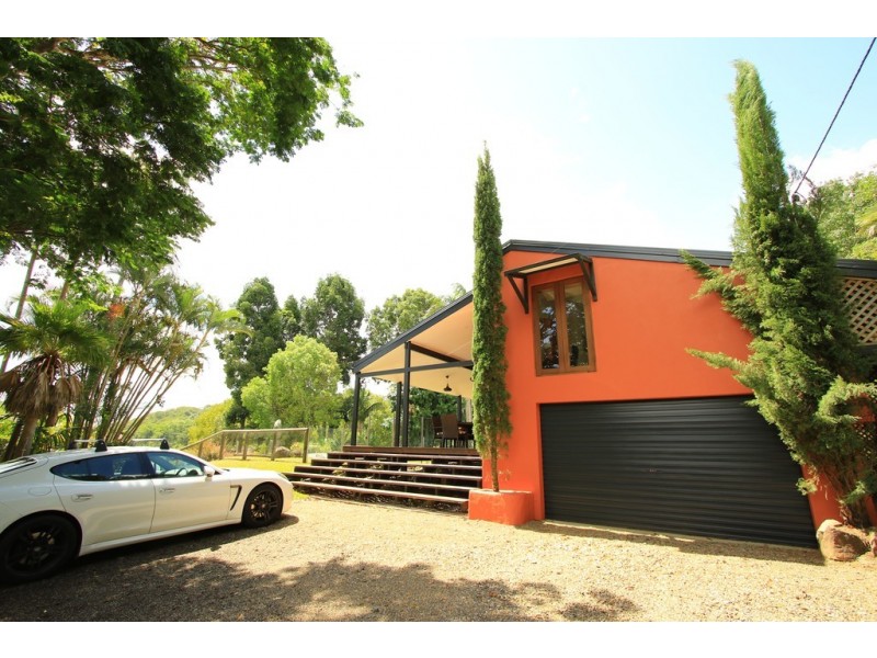 111 Lukes Rd, Cooroy Mountain QLD 4563