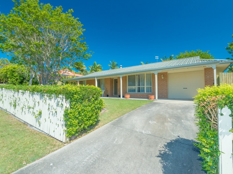 43 Pearsons Rd, Cooroy QLD 4563