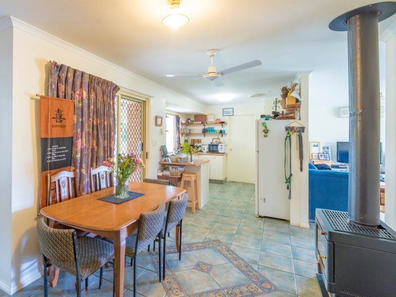 43 Pearsons Rd, Cooroy QLD 4563