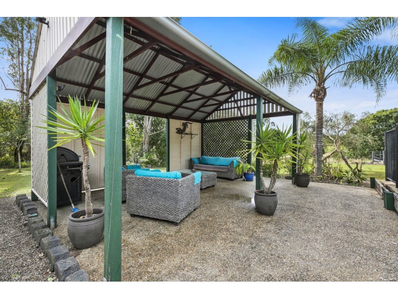 97 Poulsen Road, Carters Ridge QLD 4563