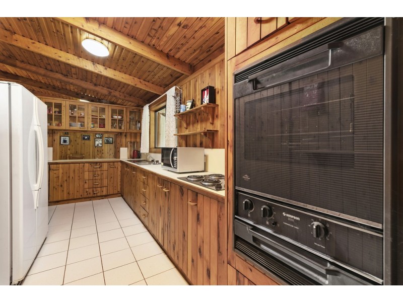 97 Poulsen Road, Carters Ridge QLD 4563