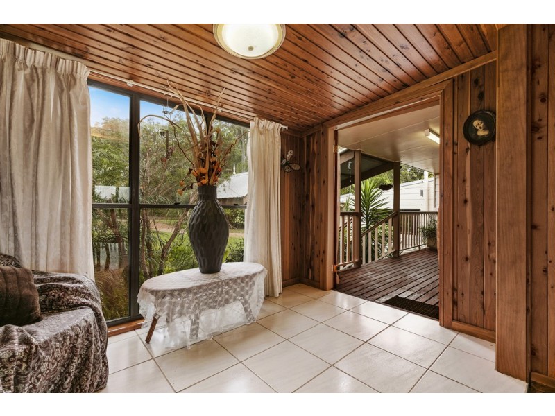 97 Poulsen Road, Carters Ridge QLD 4563