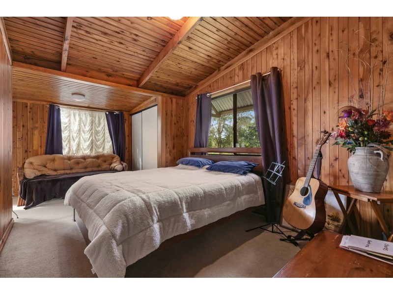 97 Poulsen Road, Carters Ridge QLD 4563