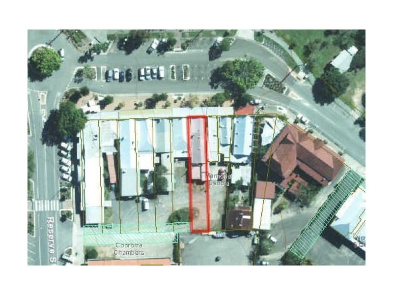 6 Memorial Ave, Pomona QLD 4568