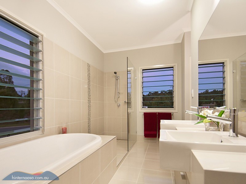 24 Songbird Dr, Pomona QLD 4568