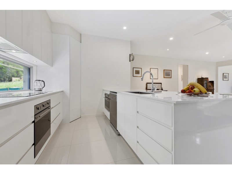 12 Whistler Way, Pomona QLD 4568