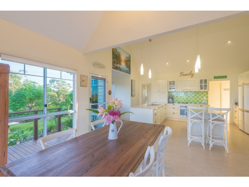 54 Magpie Lane, Black Mountain QLD 4563