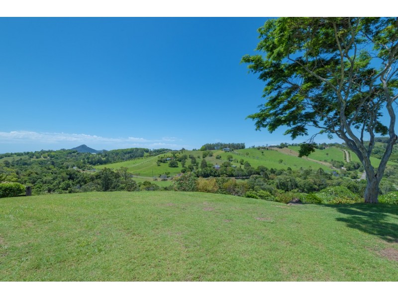 304 Cooroy Belli Creek Rd, Cooroy QLD 4563