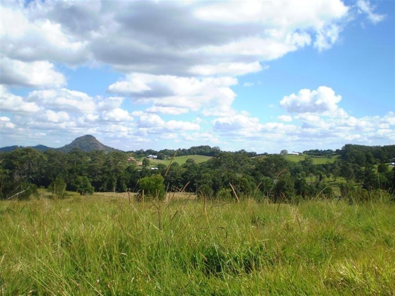 106, L12 Willawong Pl, Cooran QLD 4569