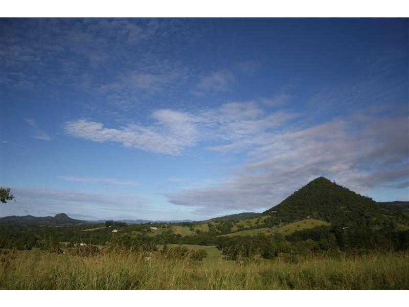 348 Kin Kin Rd, Pomona QLD 4568