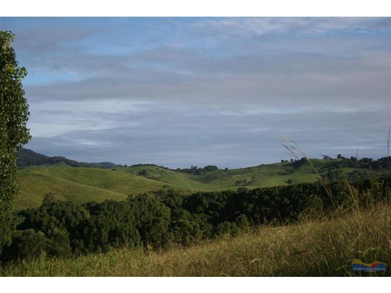 348 Kin Kin Rd, Pomona QLD 4568