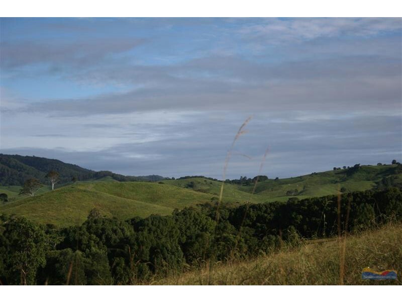 348 Kin Kin Rd, Pomona QLD 4568