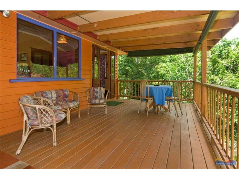 1193 Pomona-Kin Kin Rd, Kin Kin QLD 4571
