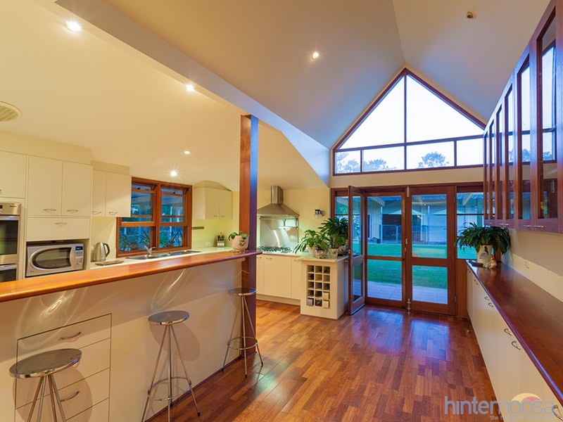 36 Mountain View Road, Pomona QLD 4568
