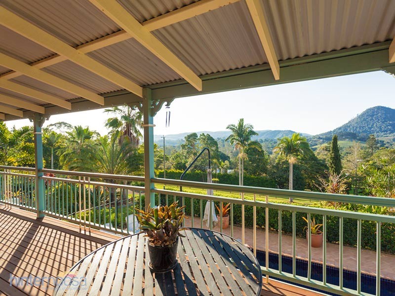 36 Mountain View Road, Pomona QLD 4568