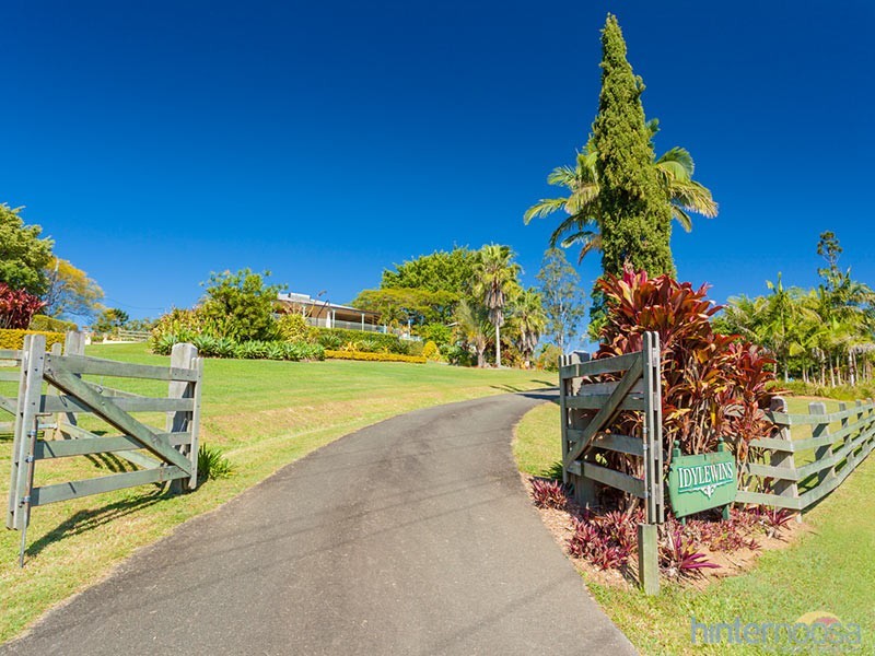 36 Mountain View Road, Pomona QLD 4568