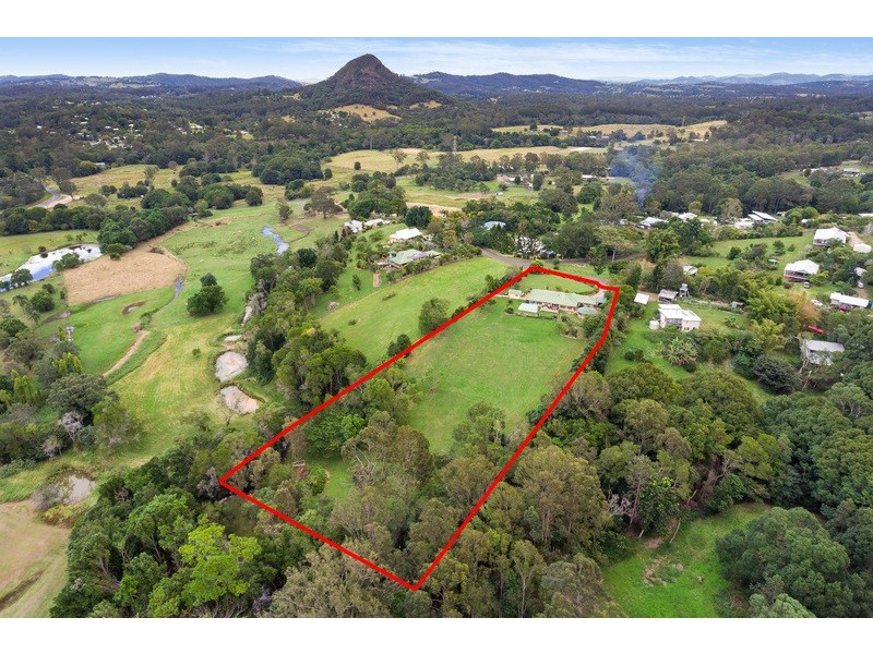 34 Saunders Drive, Cooran QLD 4569