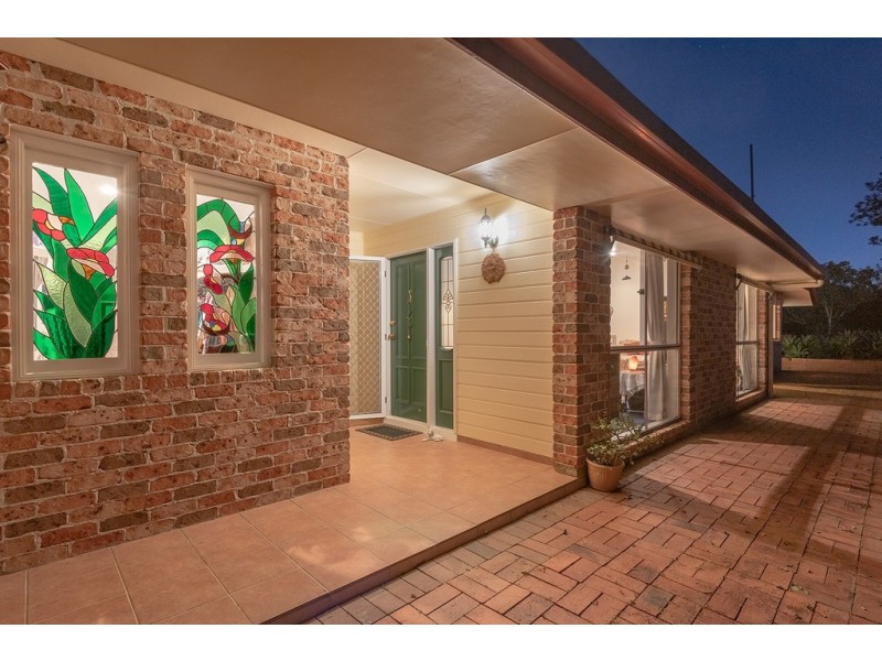 34 Saunders Drive, Cooran QLD 4569