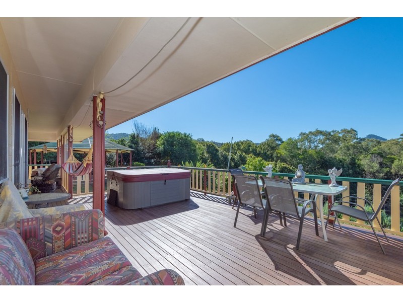 34 Saunders Drive, Cooran QLD 4569